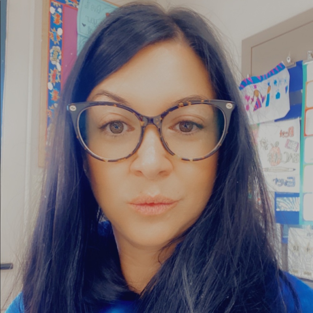 Meet your Posher, Maria